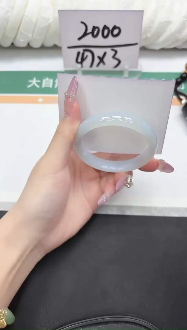 未镶嵌手镯石英质玉155-55.2