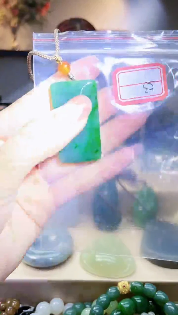 和田玉未镶嵌挂件1