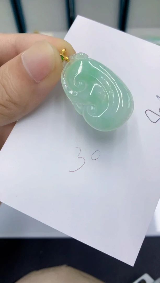 颈饰未镶嵌翡翠翡翠