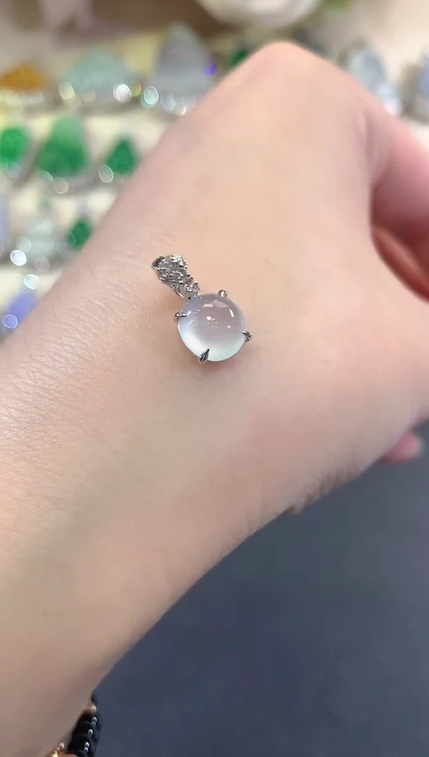 吊坠(不含链)18K金镶嵌翡翠b39