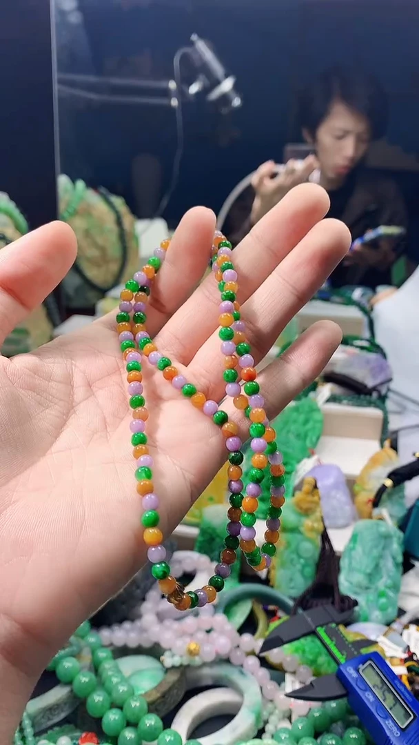 颈饰未镶嵌翡翠天然缅甸a货翡翠