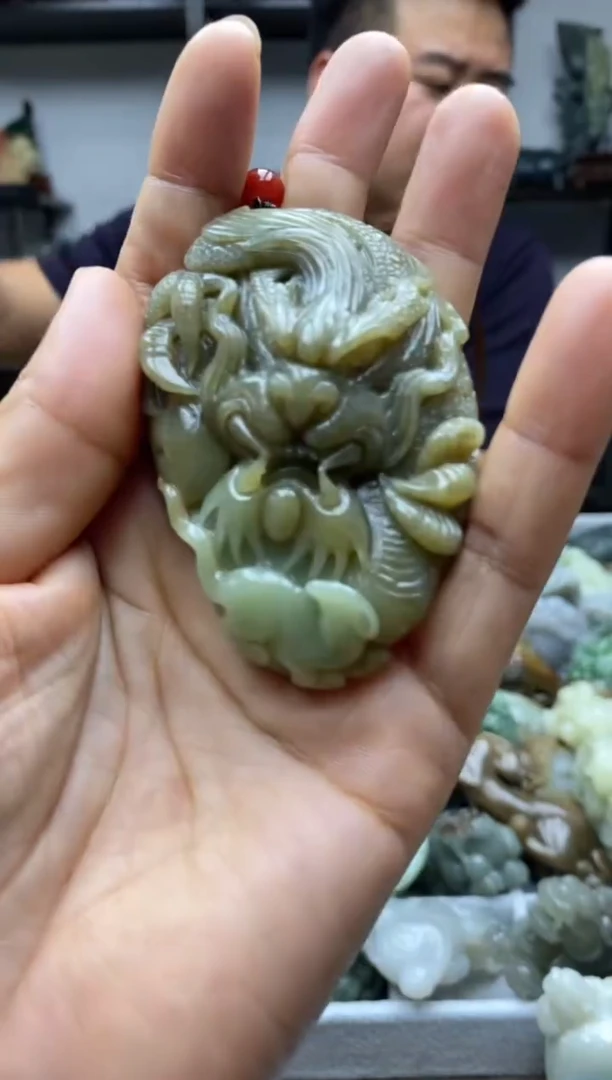 未镶嵌和田玉把件1