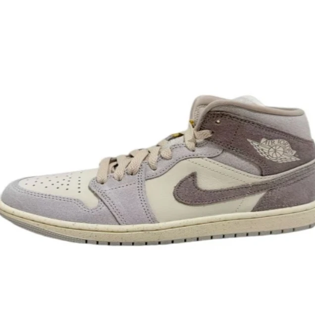 耐克正品 AJ1 MID SE男女同款中帮运动休闲鞋IB7010-001