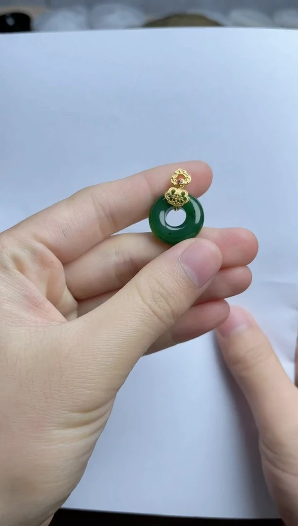 【闪购商品】和田玉颈饰银S925镶嵌平安环kk