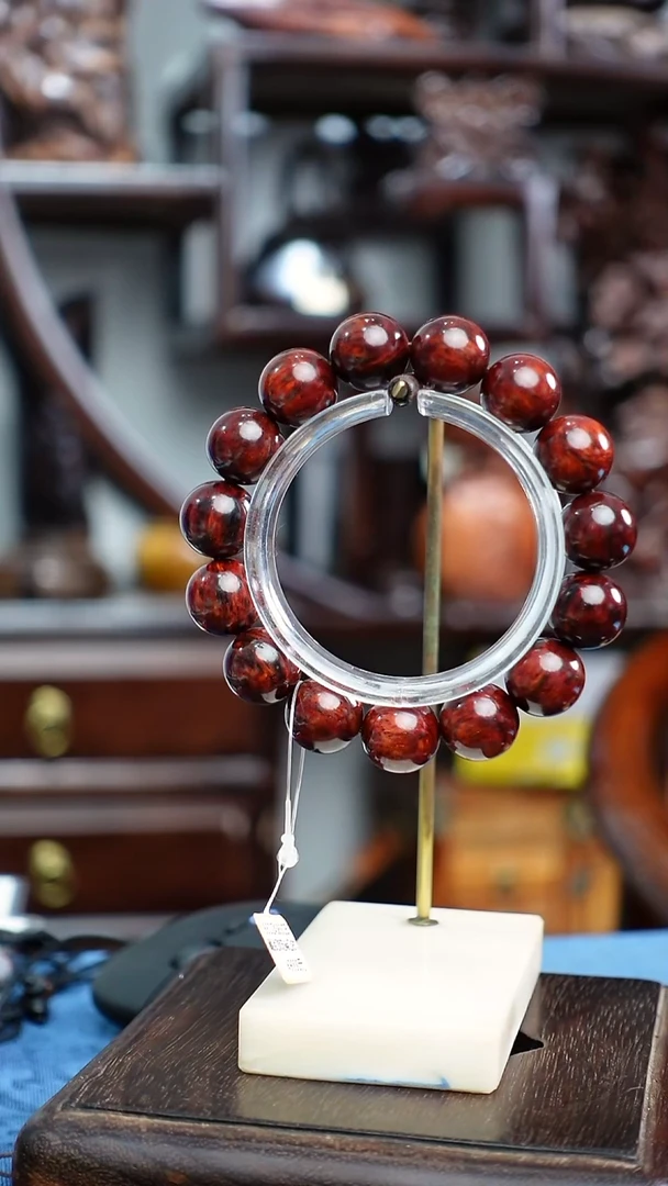 木本降真香红降花梨公1.5红油芝麻点高货手串36g