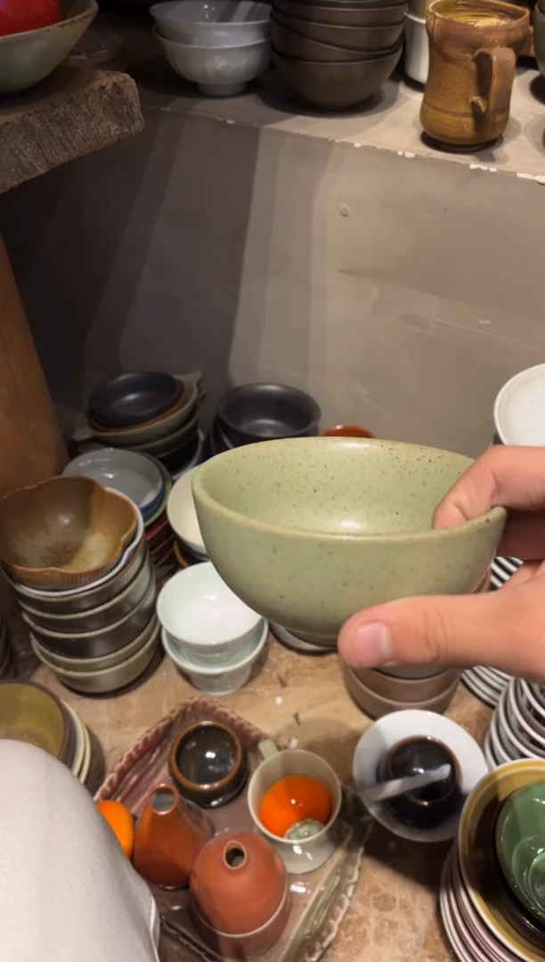 【闪购商品】瓷片748绿影小碗米饭碗