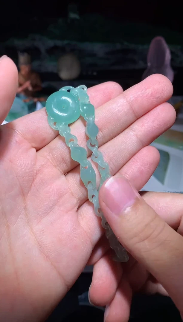 未镶嵌定制翡翠手链