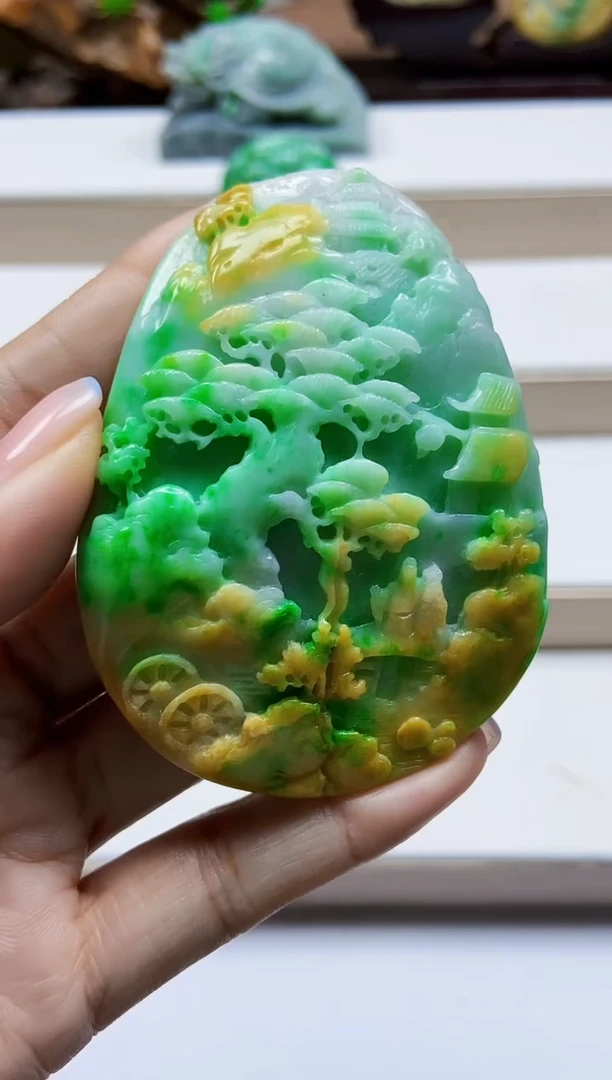 颈饰未镶嵌翡翠翡翠A货