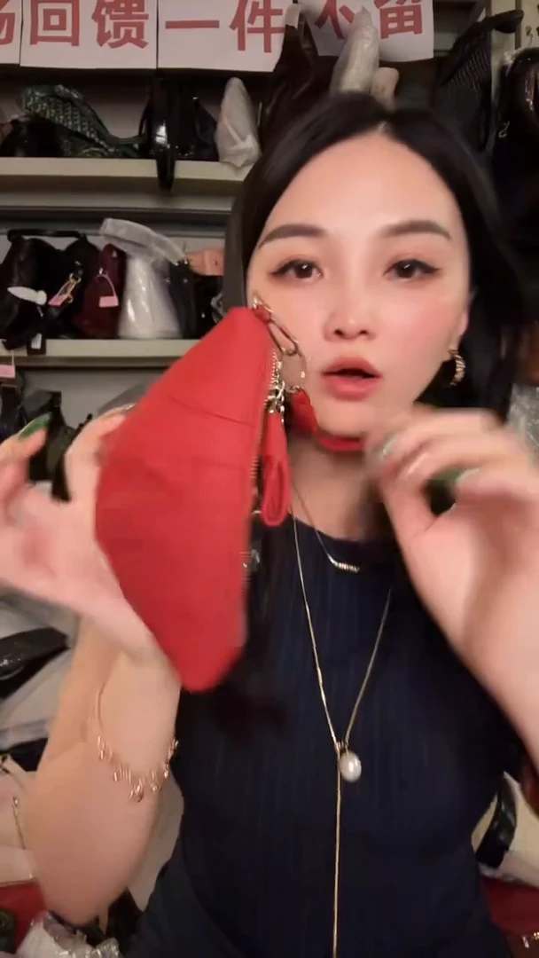 牛皮（革）编号珊瑚店清斜挎包真皮包时尚百搭包包