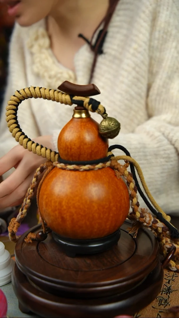 152号500ml左右非遗大漆酒葫芦