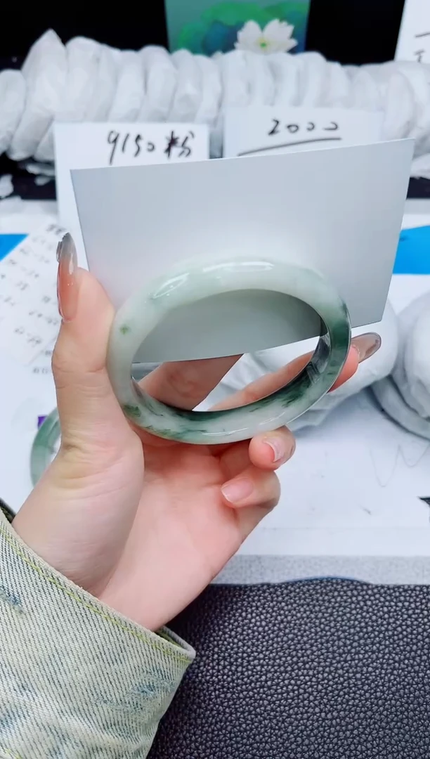石英质玉手镯未镶嵌29-61