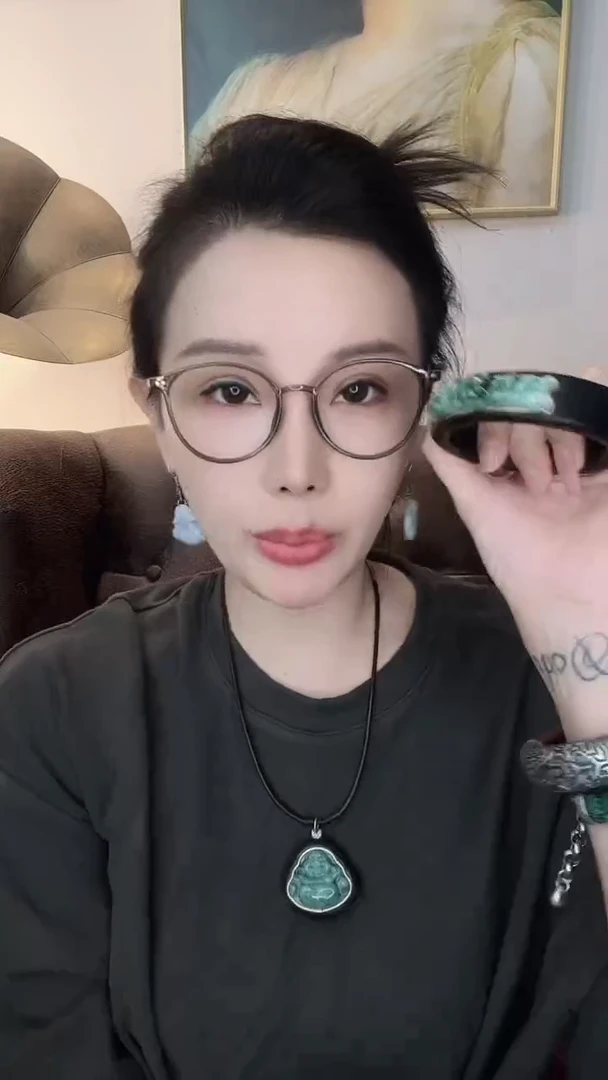 颈饰未镶嵌翡翠颖****?翡翠E639