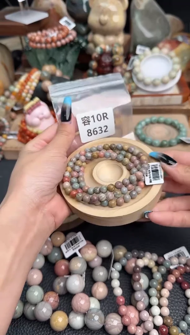 【闪购商品】石英质玉手链未镶嵌10R8632