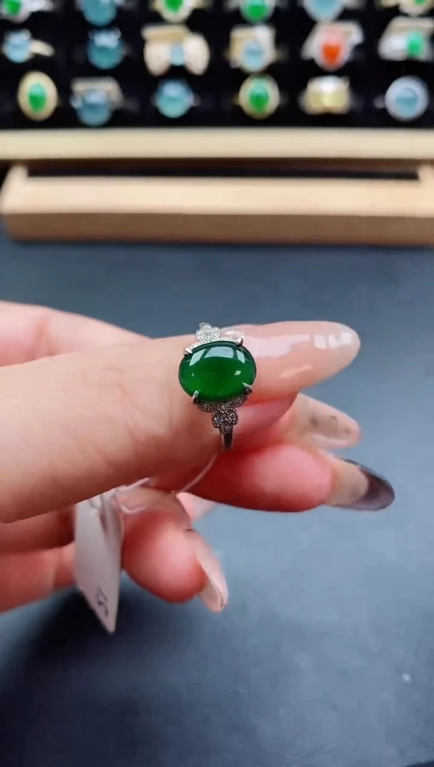 银S925镶嵌戒指翡翠1