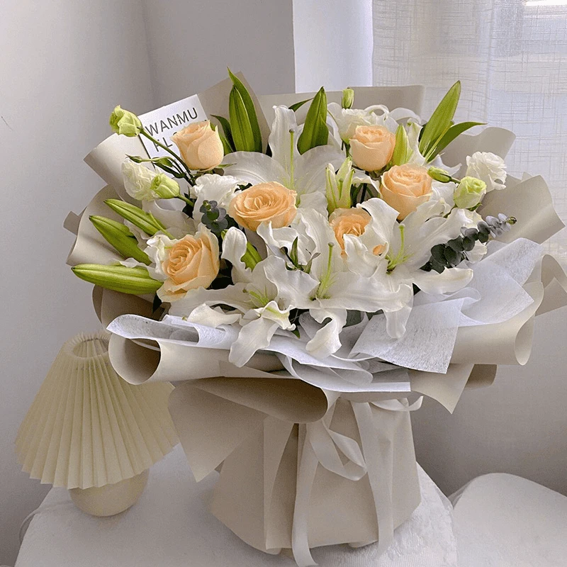 香水百合与玫瑰混搭花束全国同城鲜花速递生日礼品新鲜上门花卉