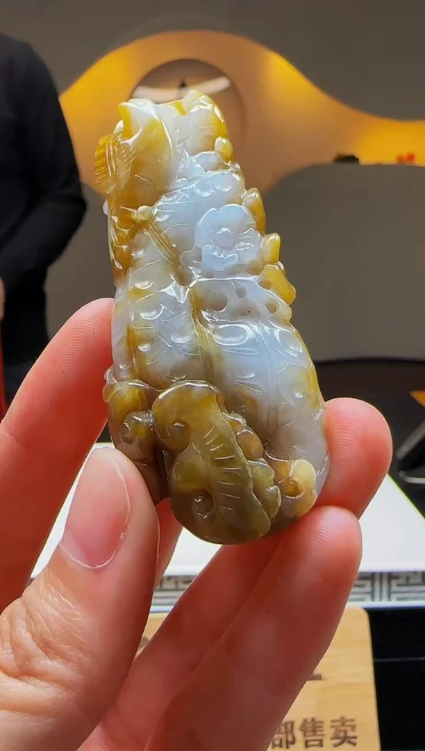 【闪购商品】定制翡翠未镶嵌Q02332翡翠毛货