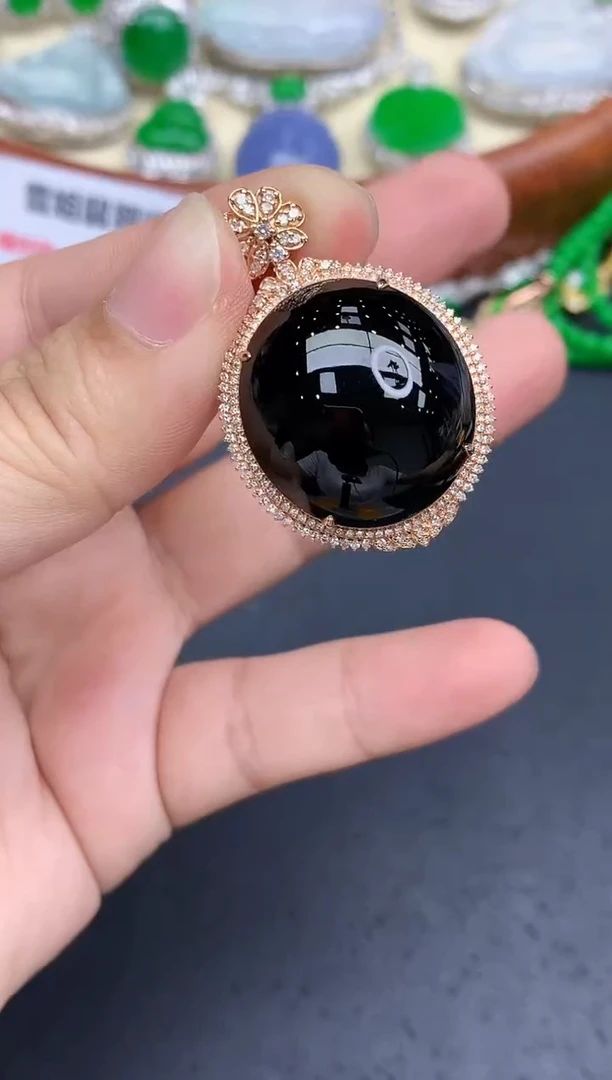 颈饰18K金镶嵌翡翠553-中国好珍宝