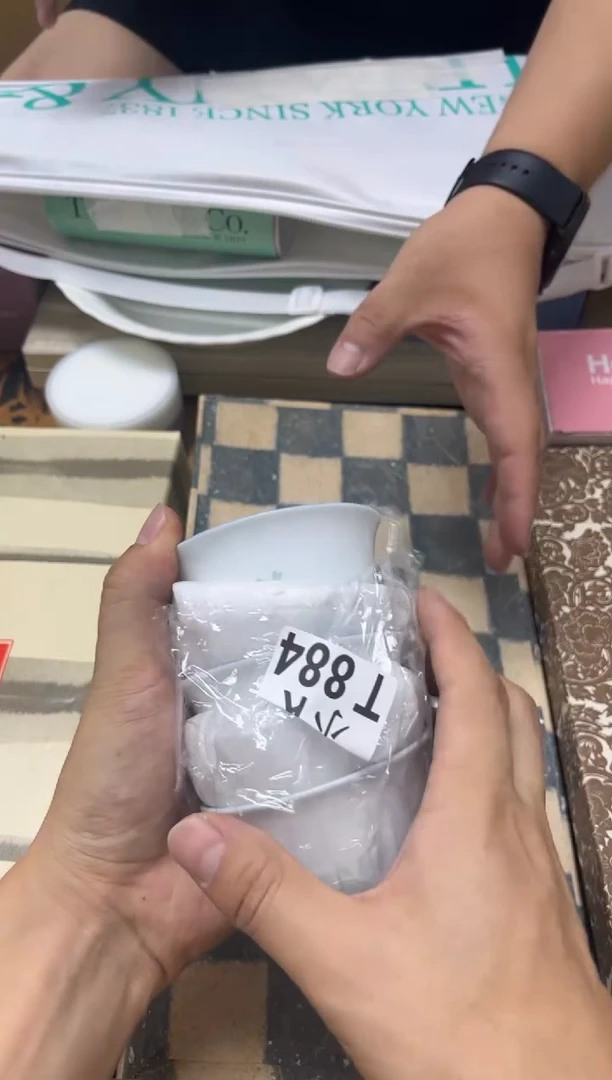 瓷片天**淡884 天高云淡 天高云淡