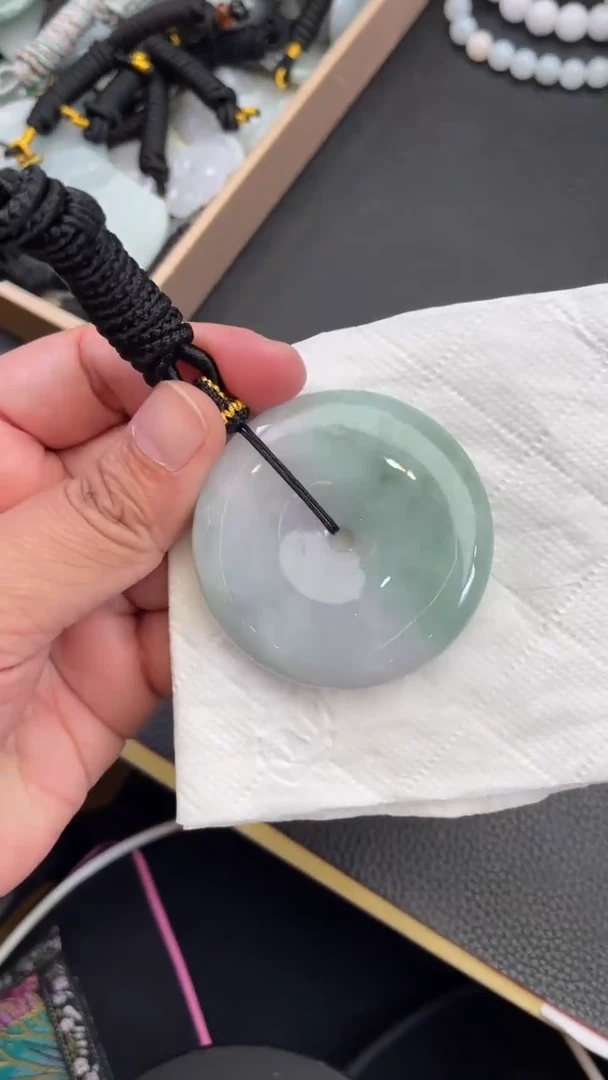 颈饰未镶嵌翡翠天然缅甸翡翠A货139