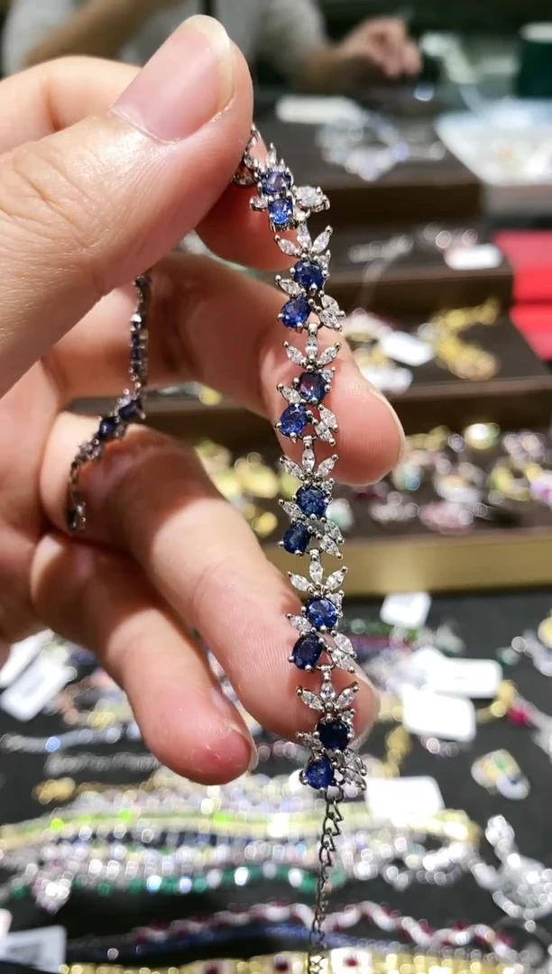 【闪购商品】蓝宝石手链银S925镶嵌手链