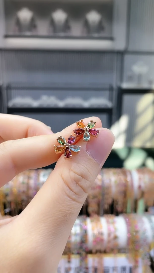 银S925镶嵌耳钉碧玺666666