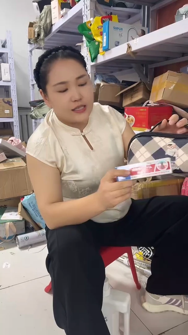 牦牛剖层皮革琪琪女包1号店超好看发图片款
