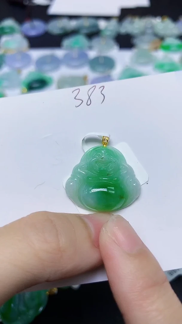 翡翠18K金镶嵌颈饰 天然缅甸翡翠A货
