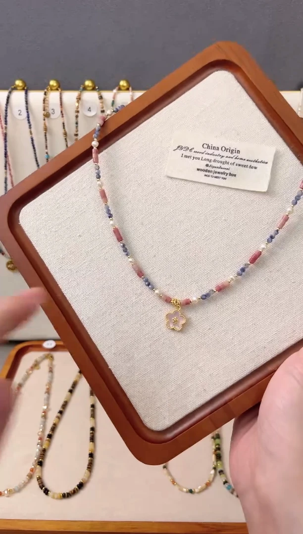 石英质玉钛钢颈饰13号