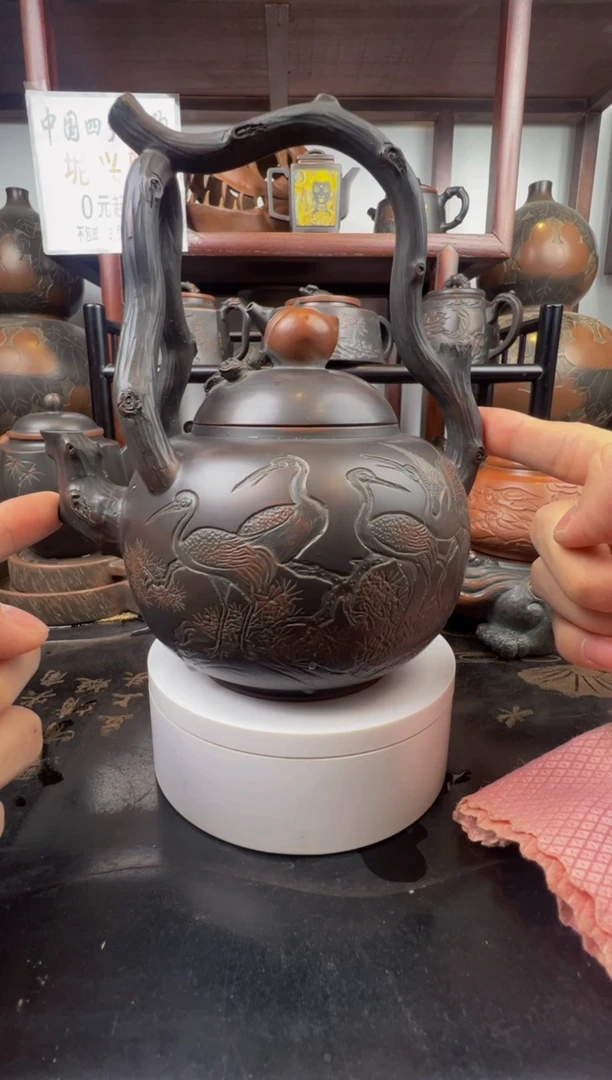 【闪购商品】黎昌权大师650cc坭兴陶八鹤提梁