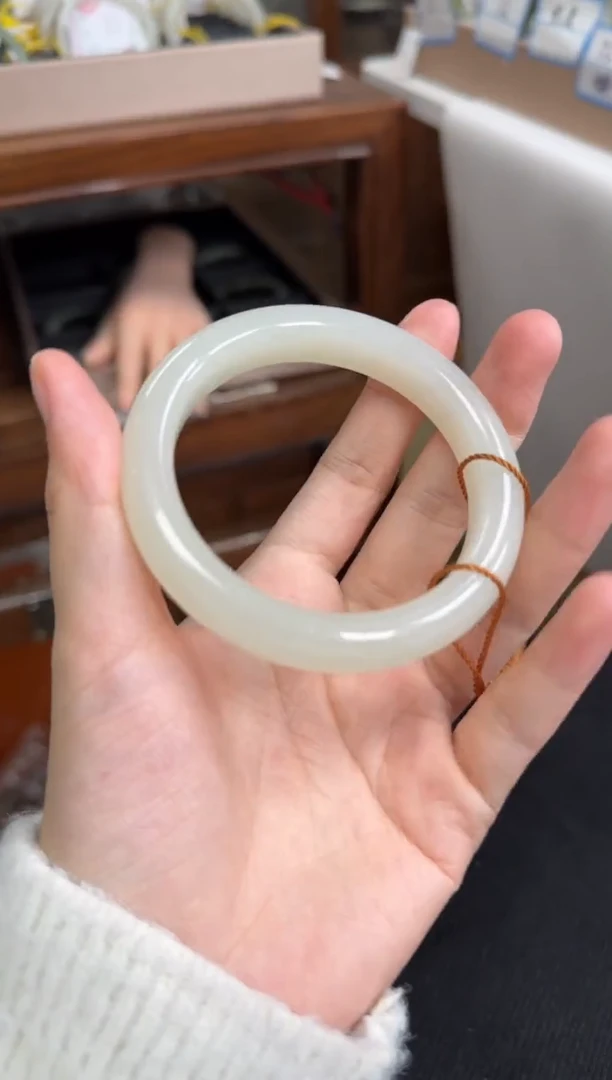 未镶嵌手镯和田玉57