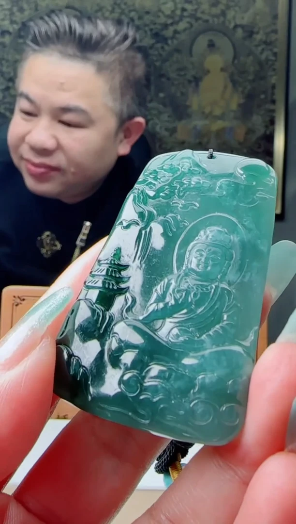 【闪购商品】翡翠颈饰未镶嵌多样性随机发其一