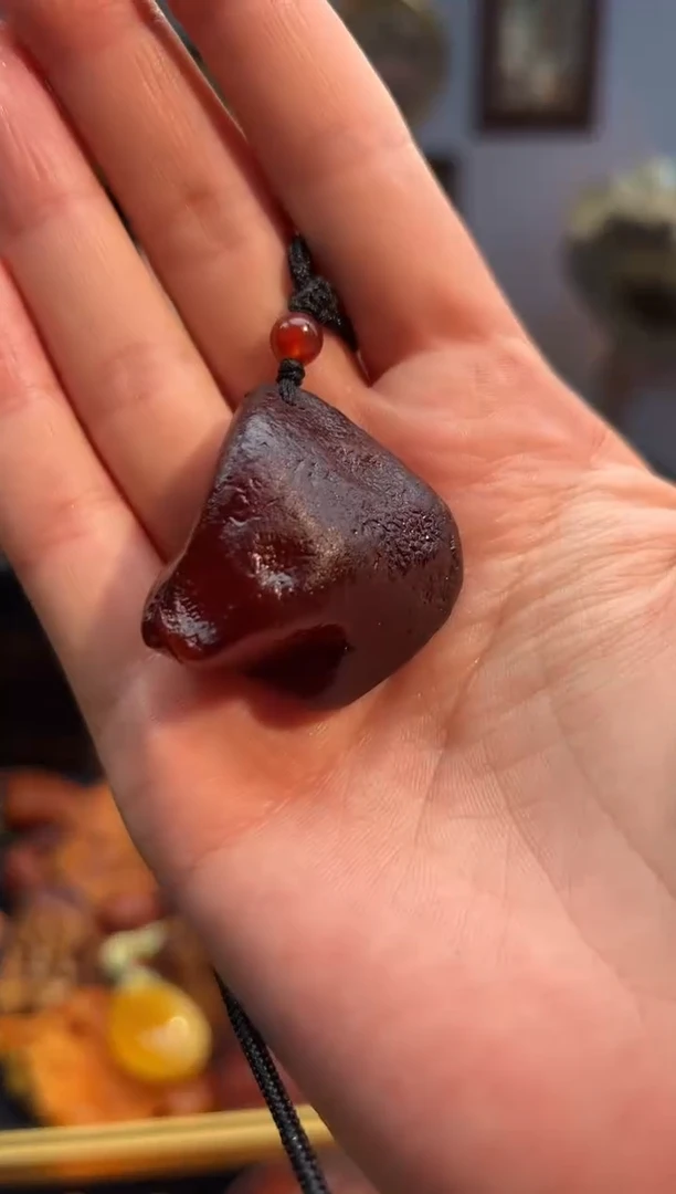 琥珀颈饰未镶嵌吊坠