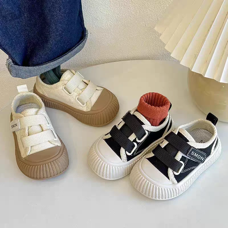 宝宝幼儿园春秋季新款男童幼儿园女童软底休闲板鞋儿童饼干鞋反季