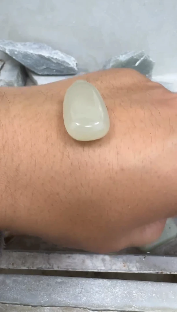 颈饰未镶嵌和田玉6（拍一发一）（多样性发）