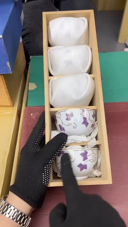 【闪购商品】中古回流瓷器好看，谨慎参拍