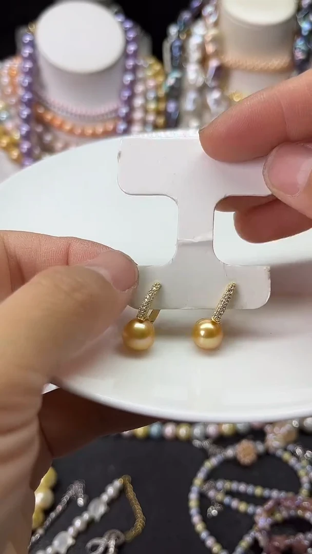 颈饰未镶嵌淡水珍珠多人