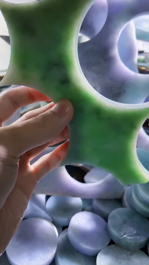 翡翠裸石缅甸翡翠A货文540