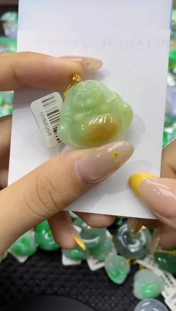 颈饰18K金镶嵌翡翠天然缅甸翡翠A货
