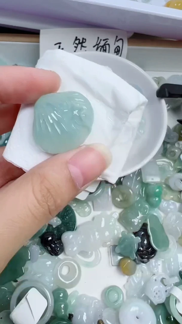 散珠翡翠79号链接，A货翡翠