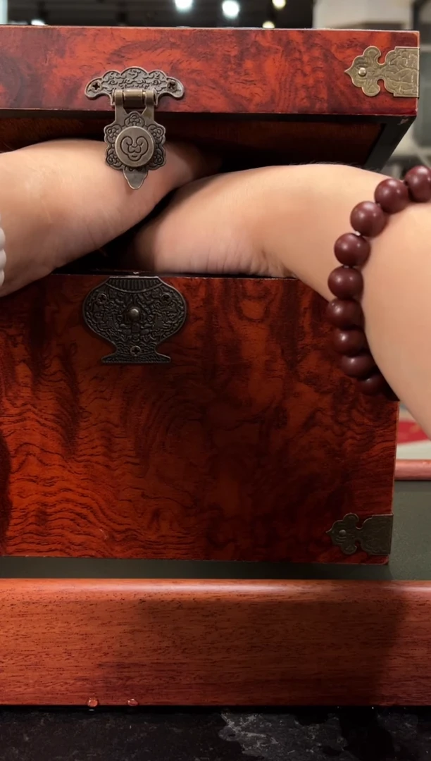 宜兴紫砂 紫砂茶壶  金鱼