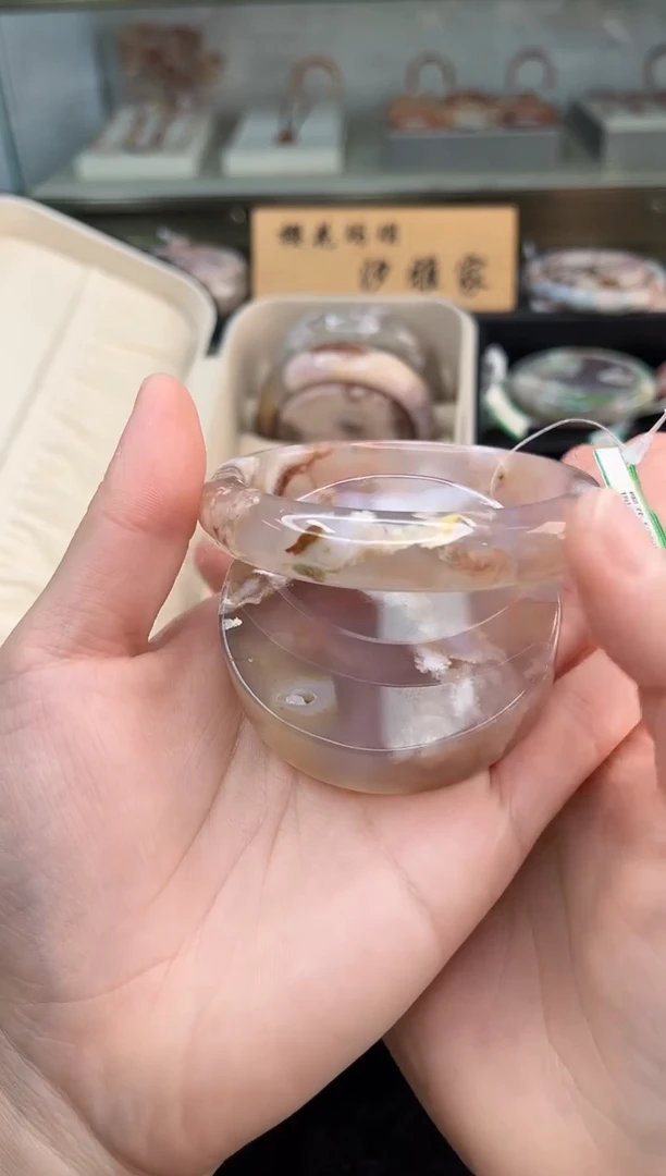 未镶嵌手镯石英质玉61圈口（赠品镯心）6346239