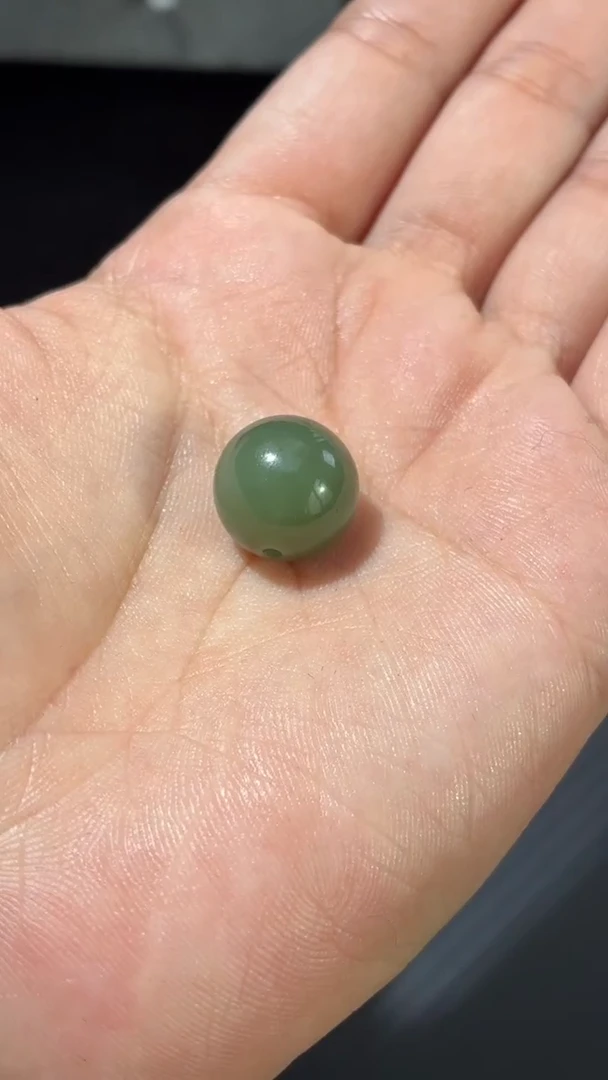 未镶嵌手链和田玉陈*x若羌卡14单株微色差