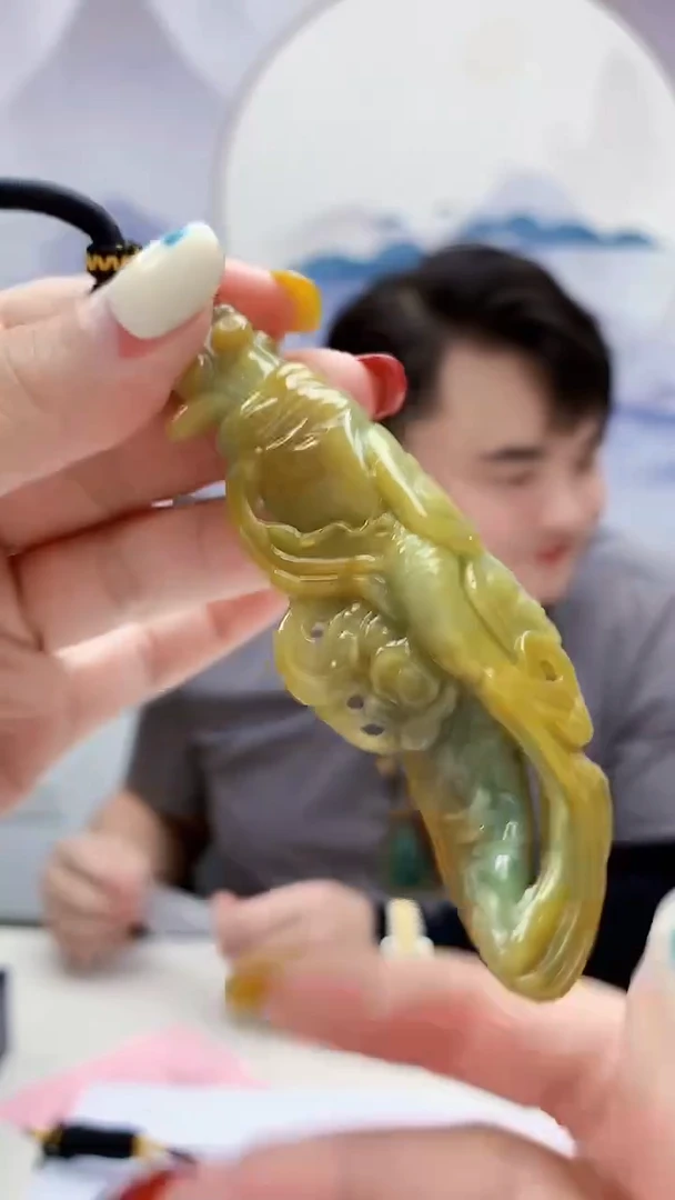 未镶嵌定制翡翠5060lr-毛货挂件54