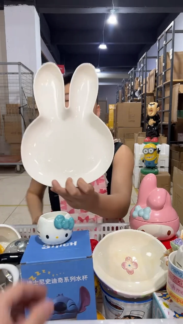 瓷片大号米菲兔头型盘子