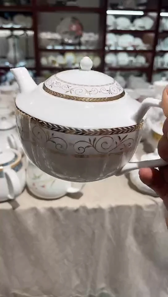 瓷微瑕茶壶隆达骨瓷