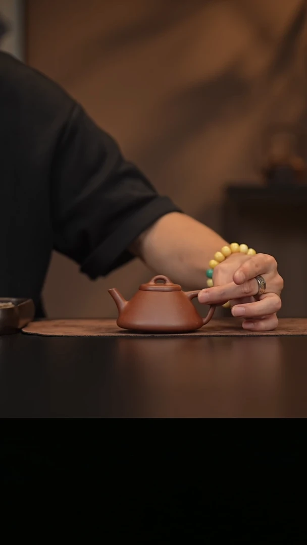 允禾斋 紫砂壶 彭年石瓢 底槽清