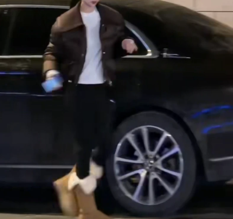 2025冬季时尚潮流百搭精品女装乖GWA03