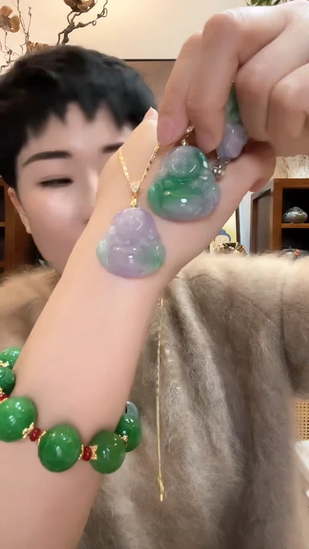 吊坠(赠链)未镶嵌翡翠多样性发货238