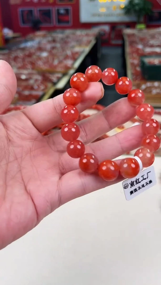 未镶嵌手串12+南红玛瑙一个/条