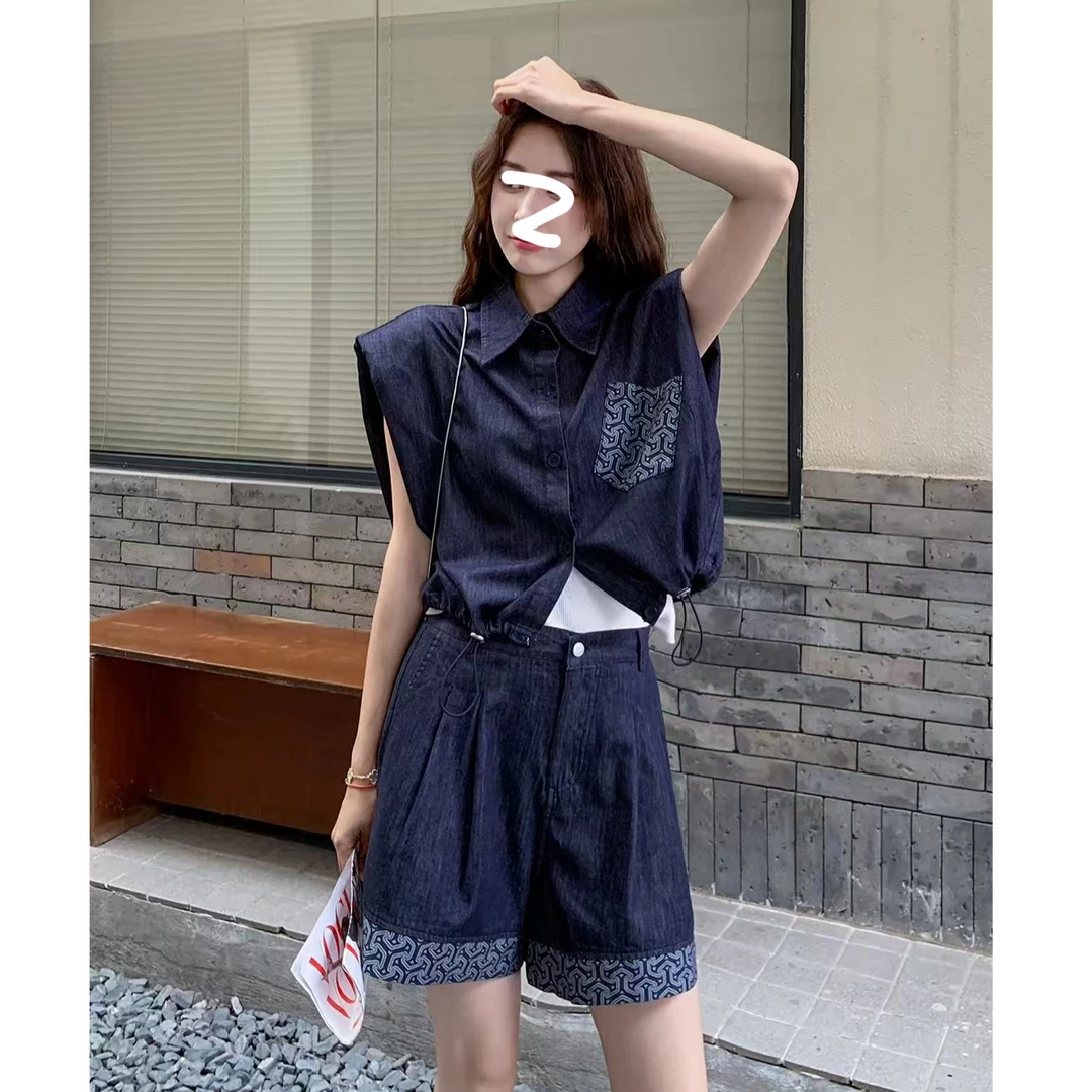 蓝色牛仔拼接上衣短裤两件套女2025年夏季新款时尚独特绝美两件套